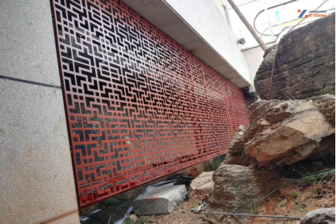 铝单板材料是厚一点好还是薄一点好呢?